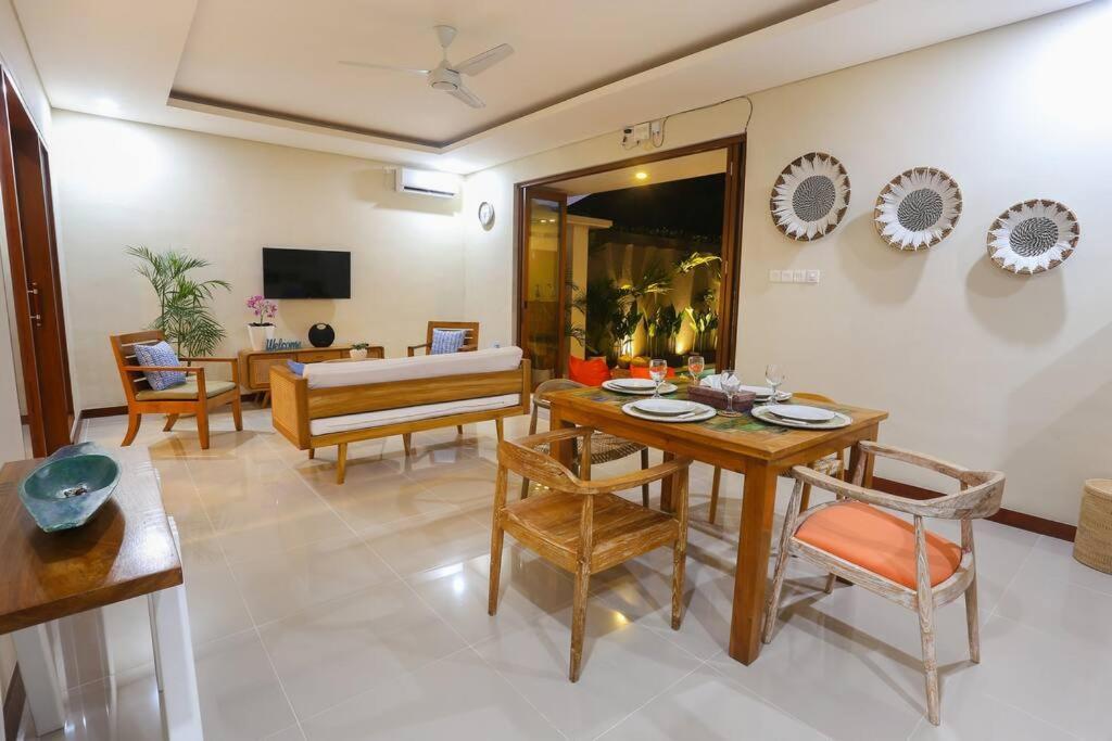 Kami. Seminyak (Bali)